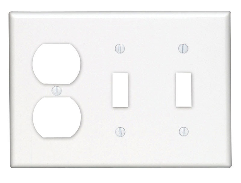 WALLPLAT 2SWTCH/RECEP WH