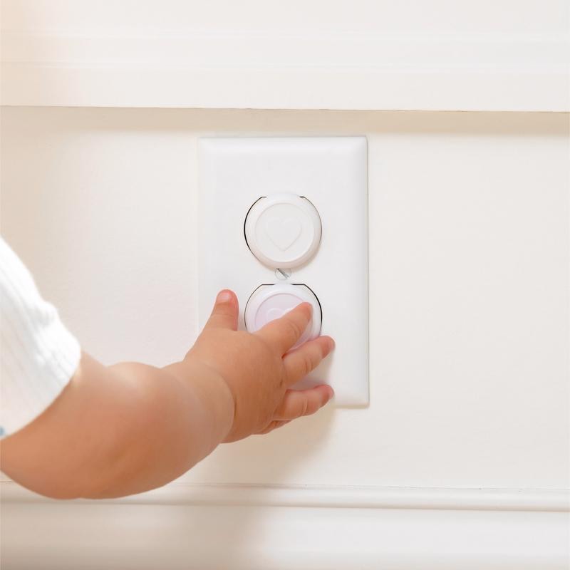 OUTLET SAFETY PLUGS 24PK